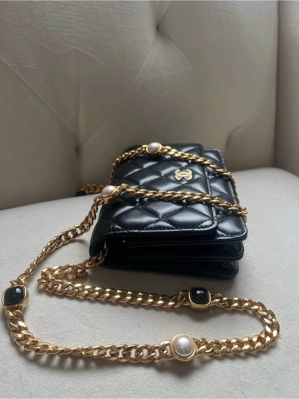 NEW🔥Chanel Pearl Wallet on Chain Crossbody